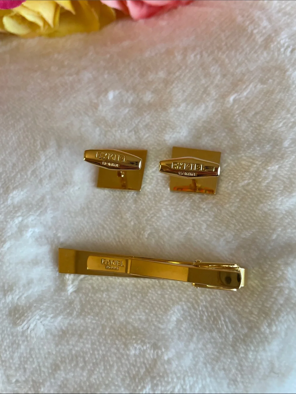 New Vintage Rykiel Homme Gold Monogram RH Tie-Clip and Cufflinks Set Rare